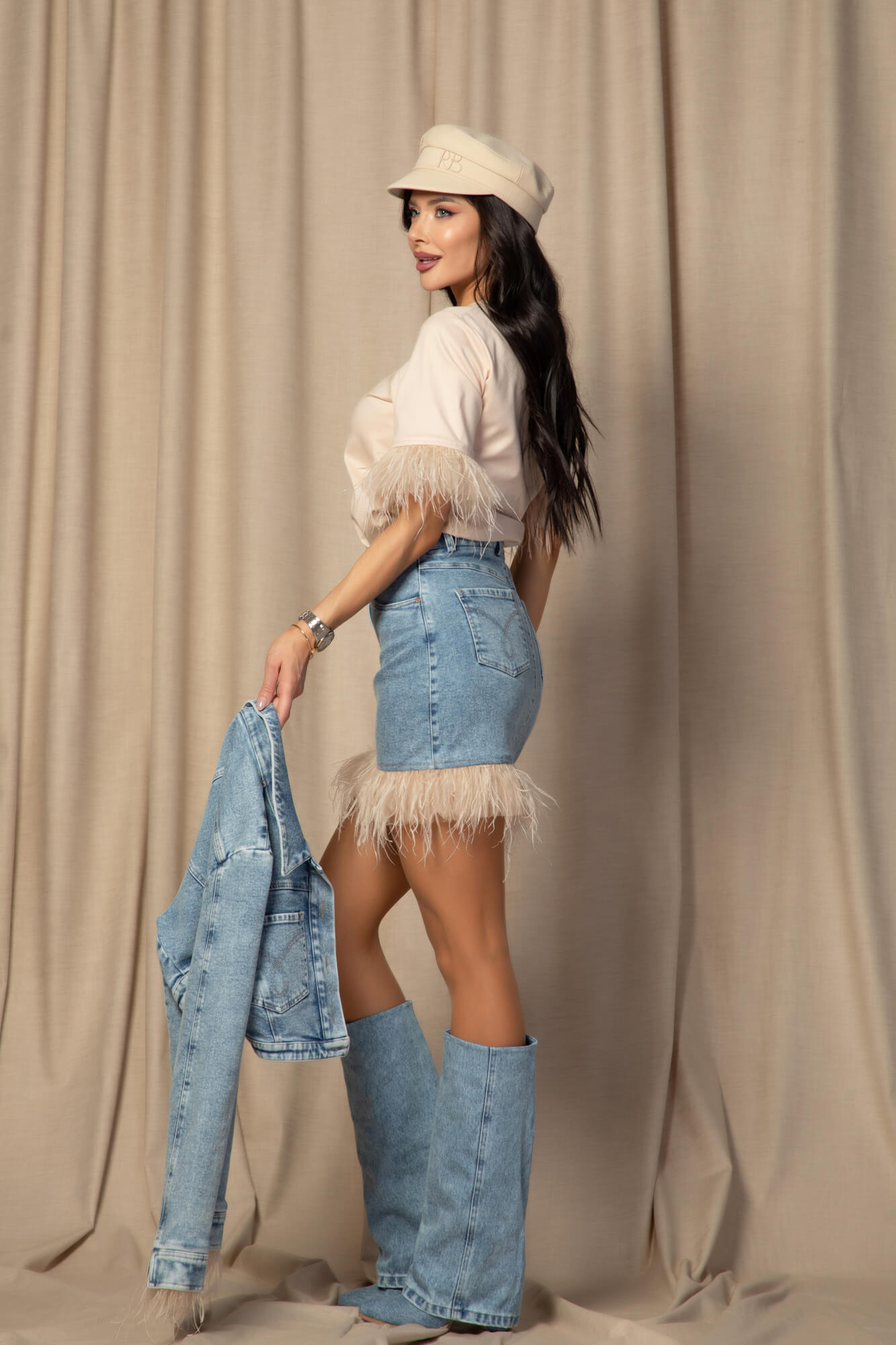 Feathered Aura T-Shirt От Памук - Soft Shell - Изображение 18