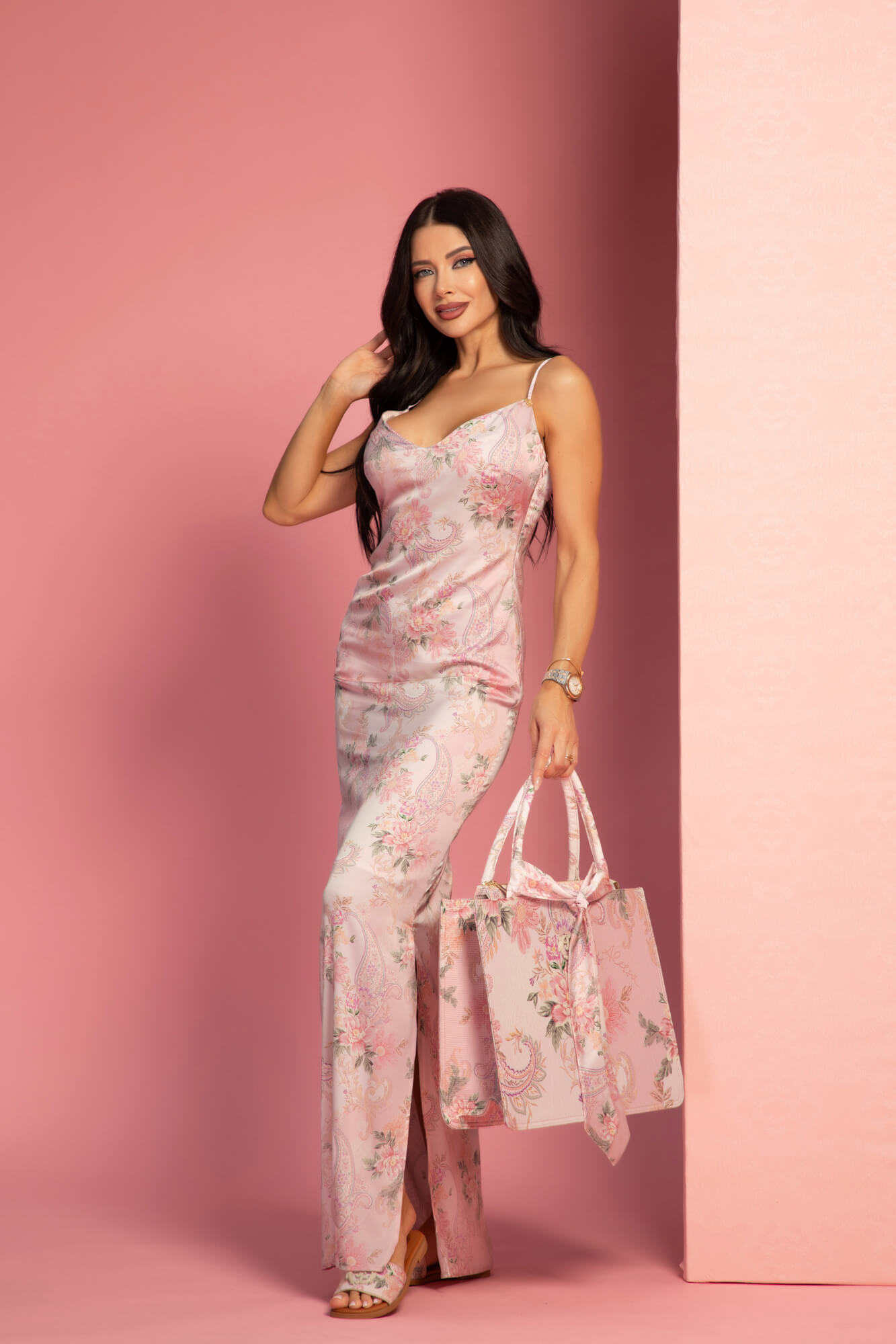 A Touch of Romance Дълга Рокля - Pink - Изображение 8