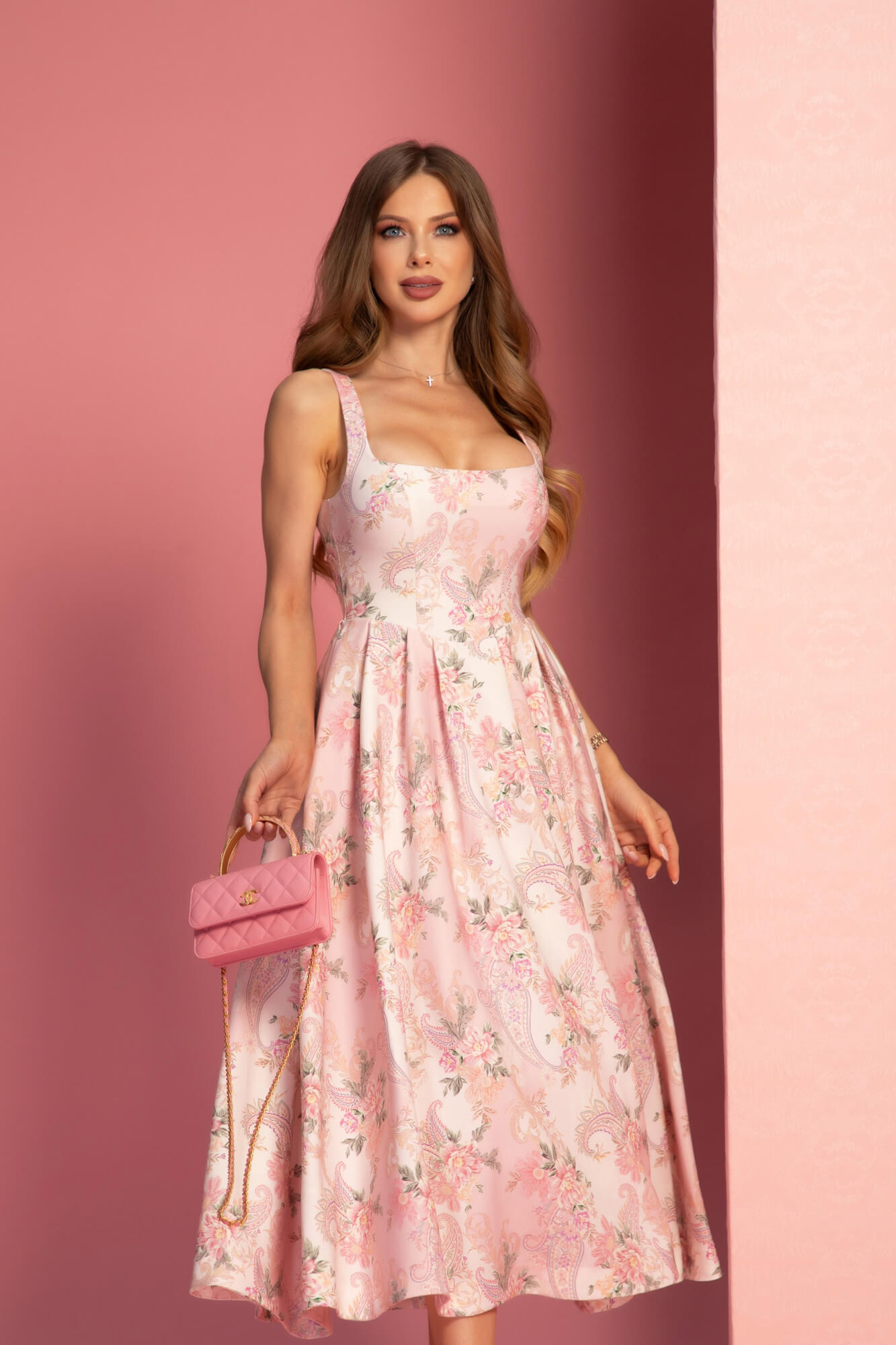 A Touch of Romance Midi Рокля - Pink - Изображение 14
