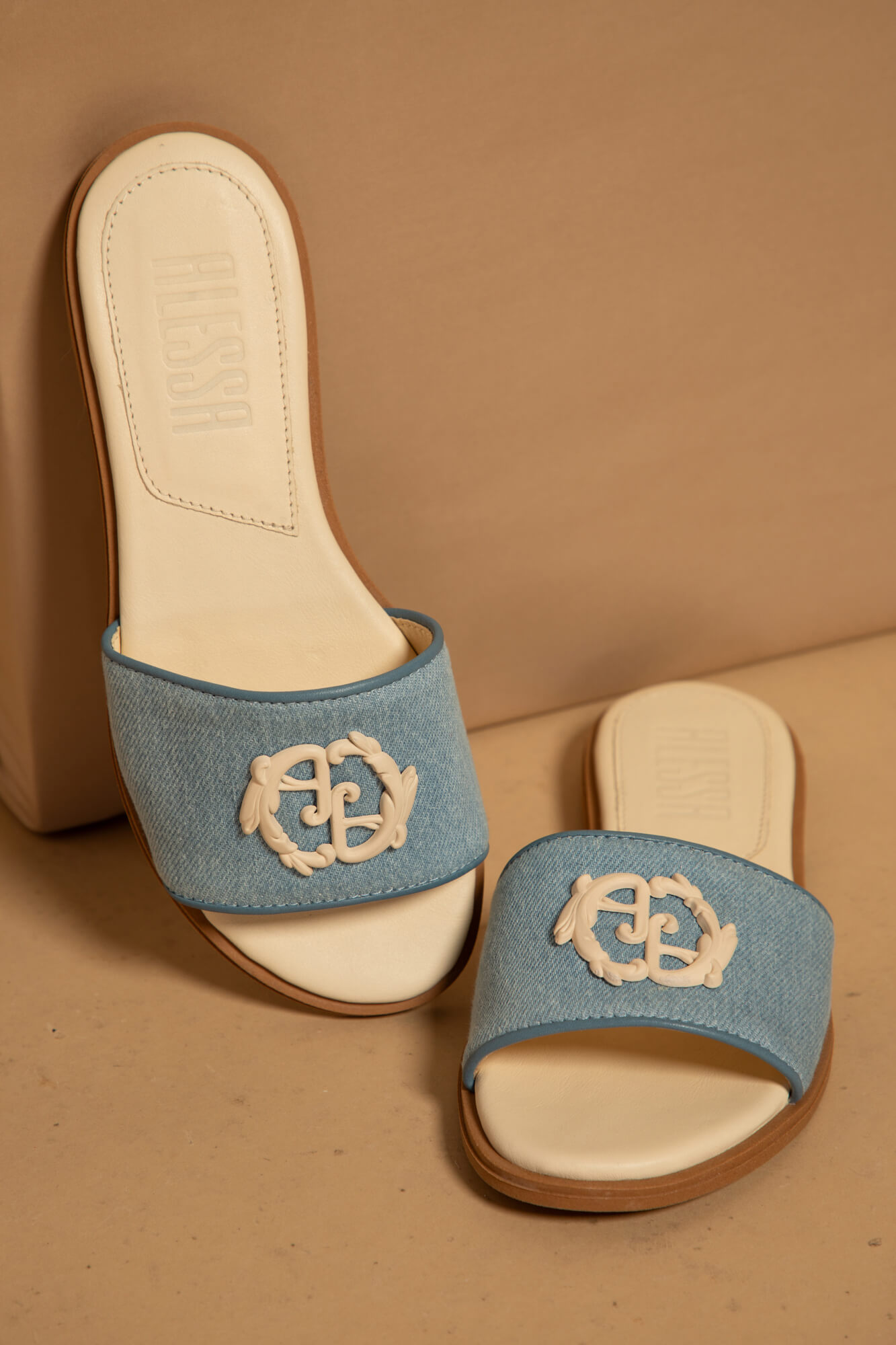 Strut Perfection Чехли - Light Blue - Изображение 8