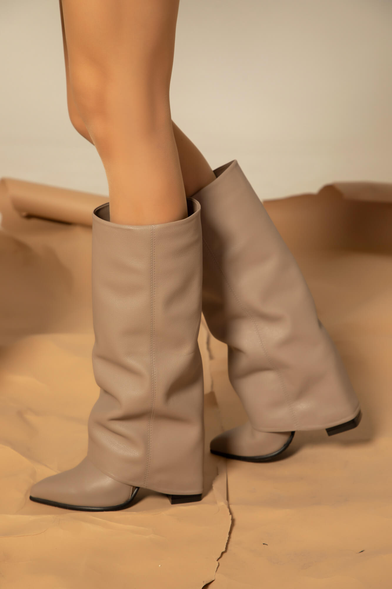 Chic Stride Ботуши - Taupe - Изображение 9
