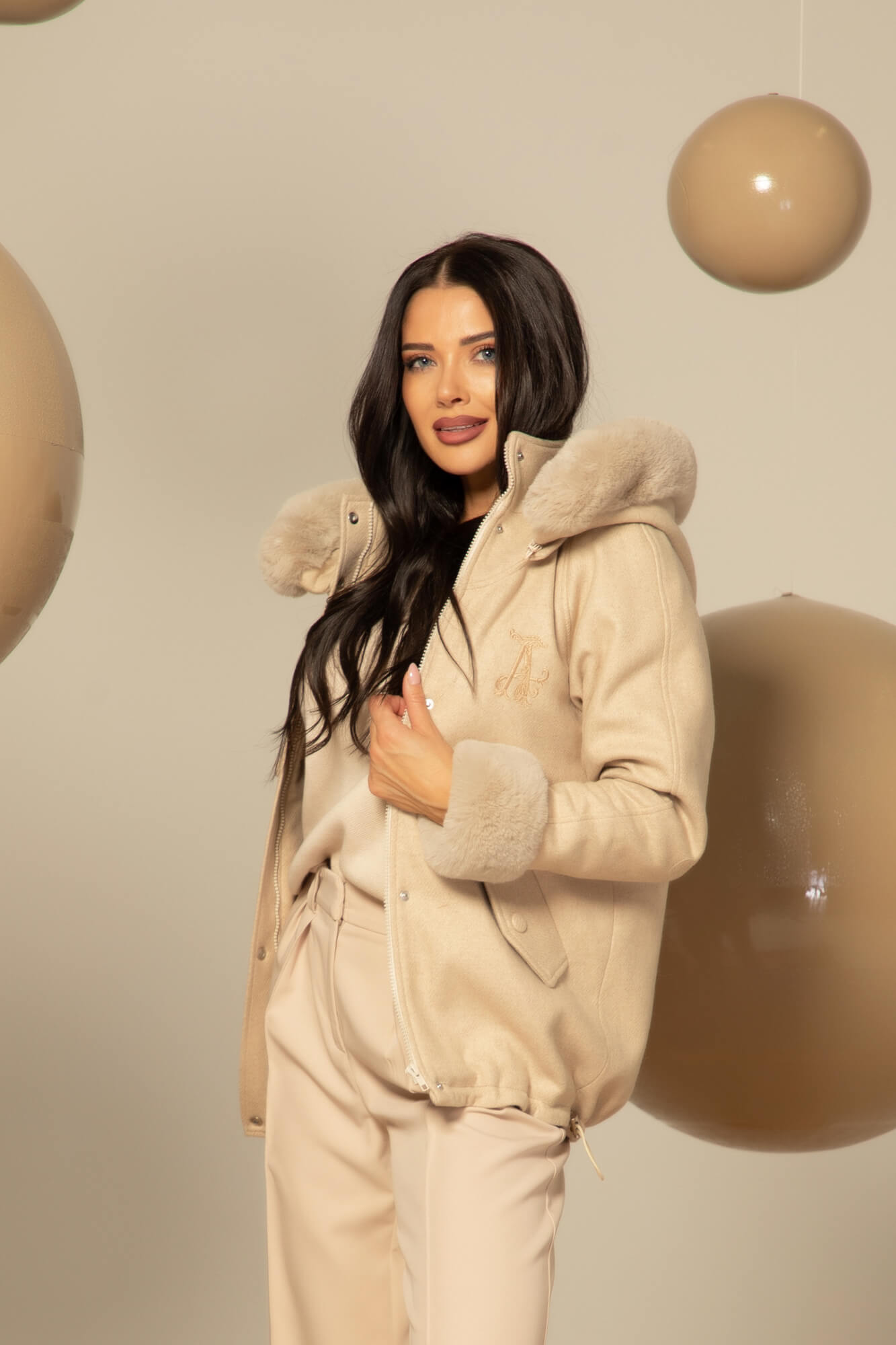 Winter Pulse Зимно Палто - Бомбър От Кашмир - Soft Beige - Изображение 31