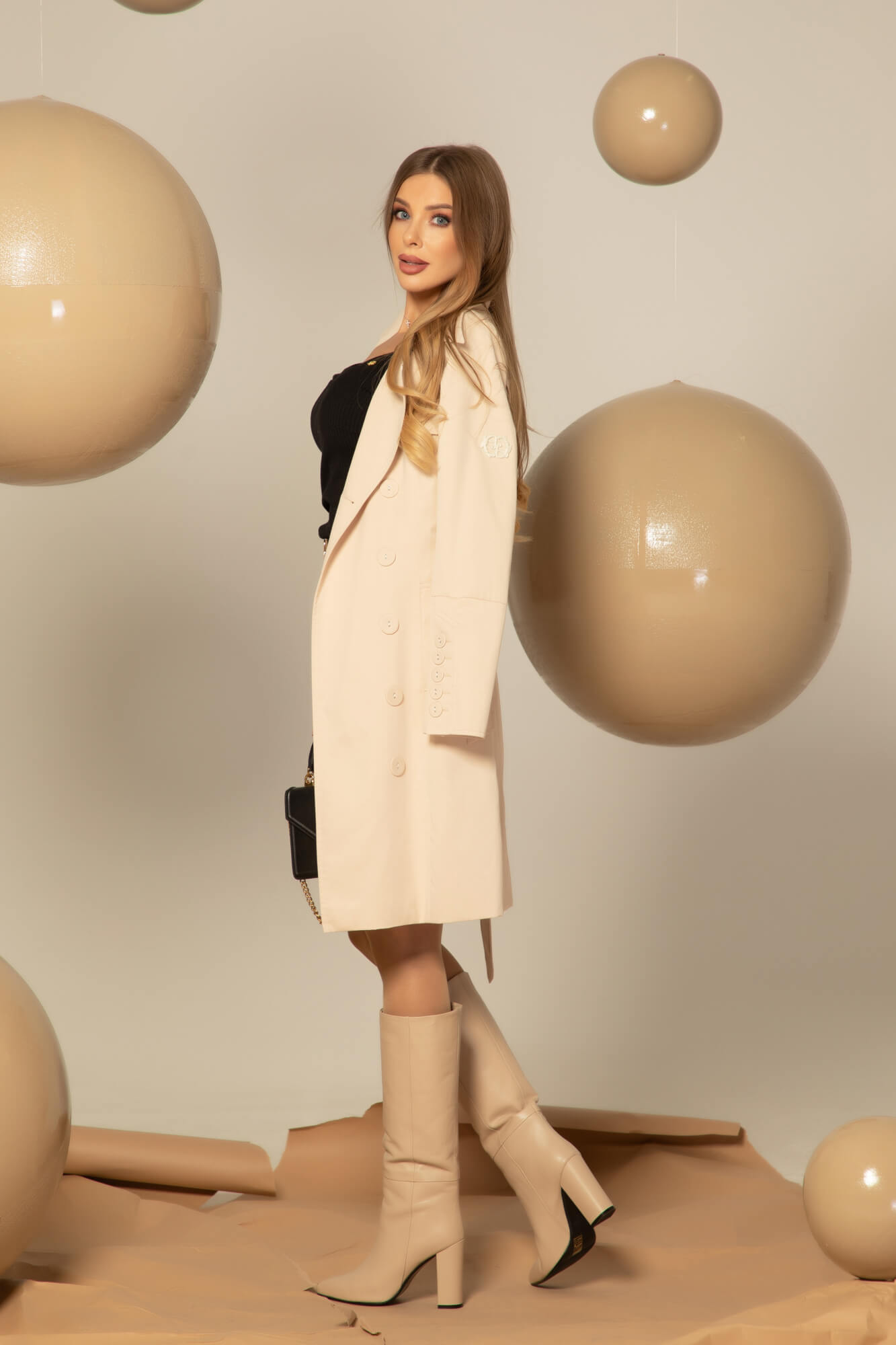 Celebrity Status Тренч - Soft Beige - Изображение 28