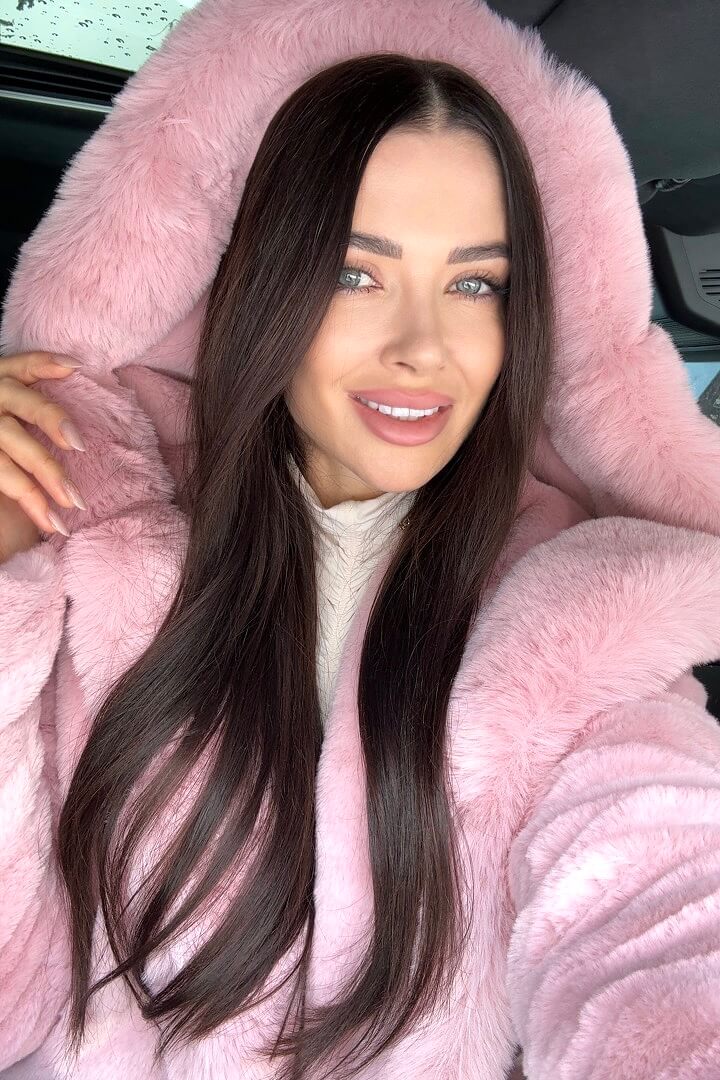 Winter Bunny Палтенце От Еко Косъм - Pink - Изображение 9