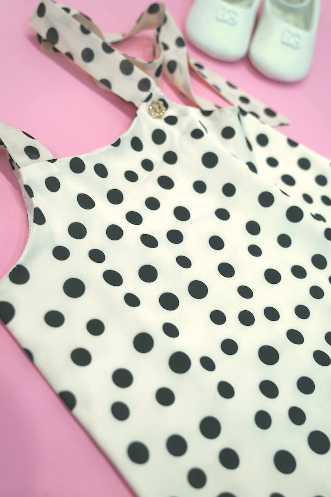 Playful Elegance Mini Ruffles Рокля - Изображение 6