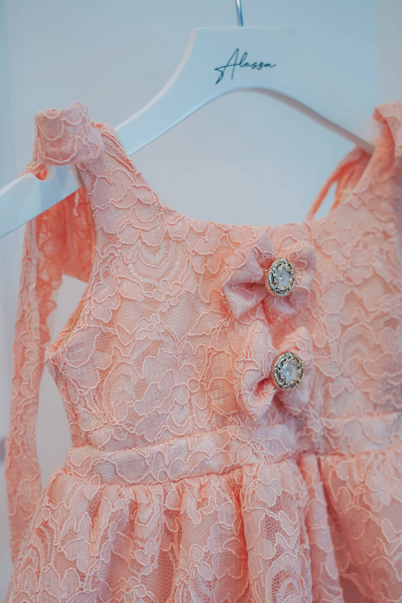 Sky’s Embrace Mini Рокля - Peach - Изображение 6
