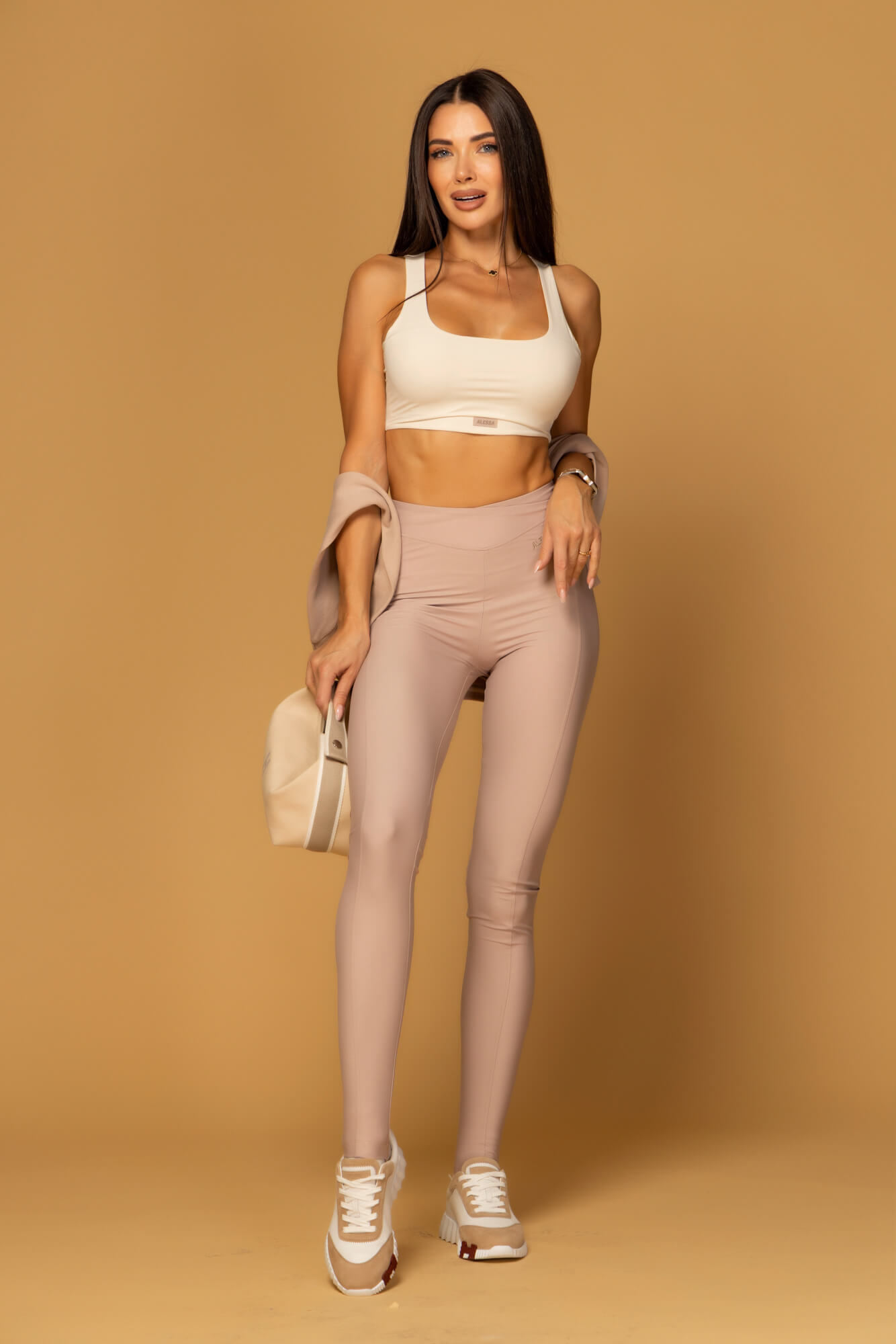 Everyday Energy Дълъг Клин - Nude - Изображение 22
