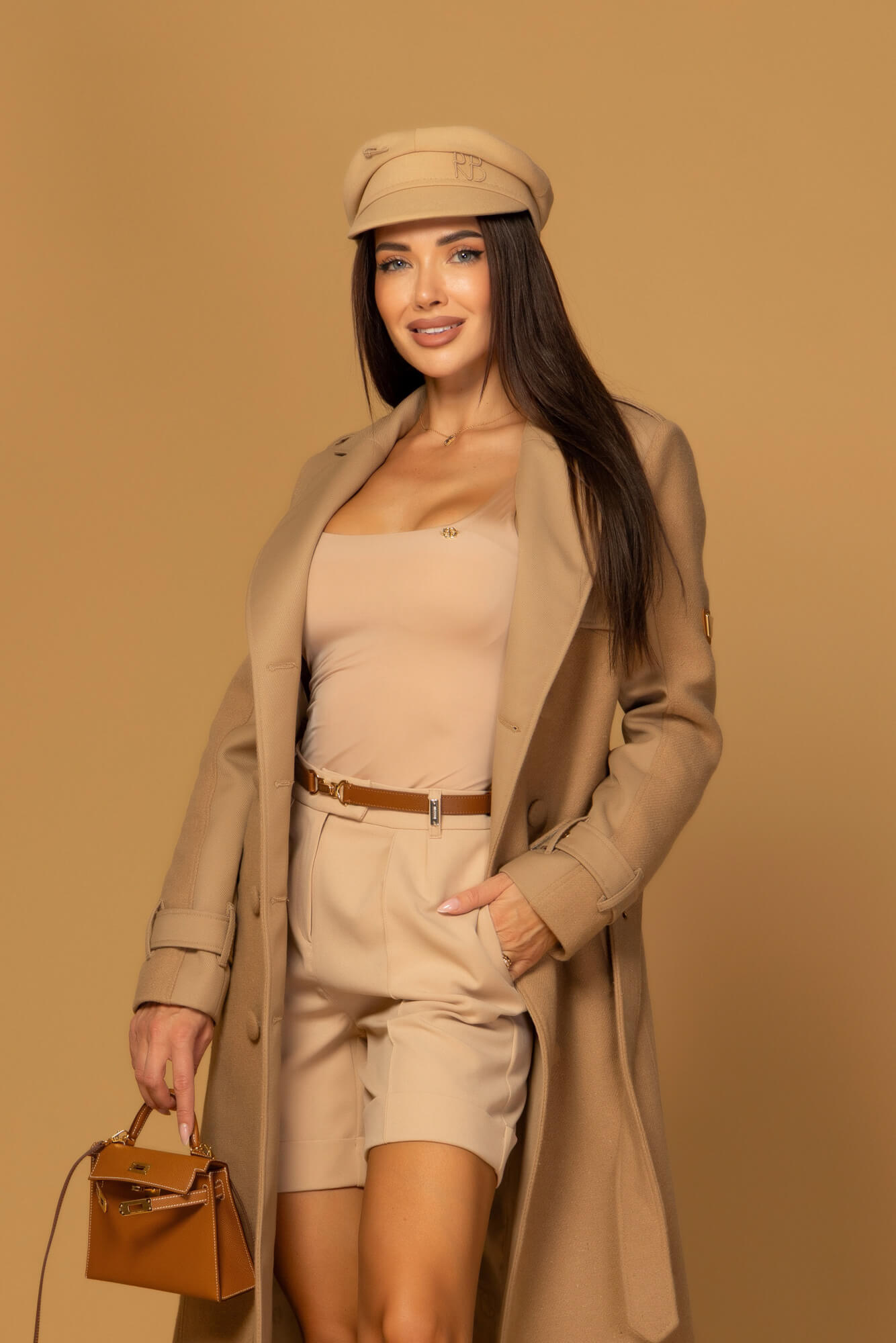 Timeless Twist Къс Панталон - Nude - Изображение 24