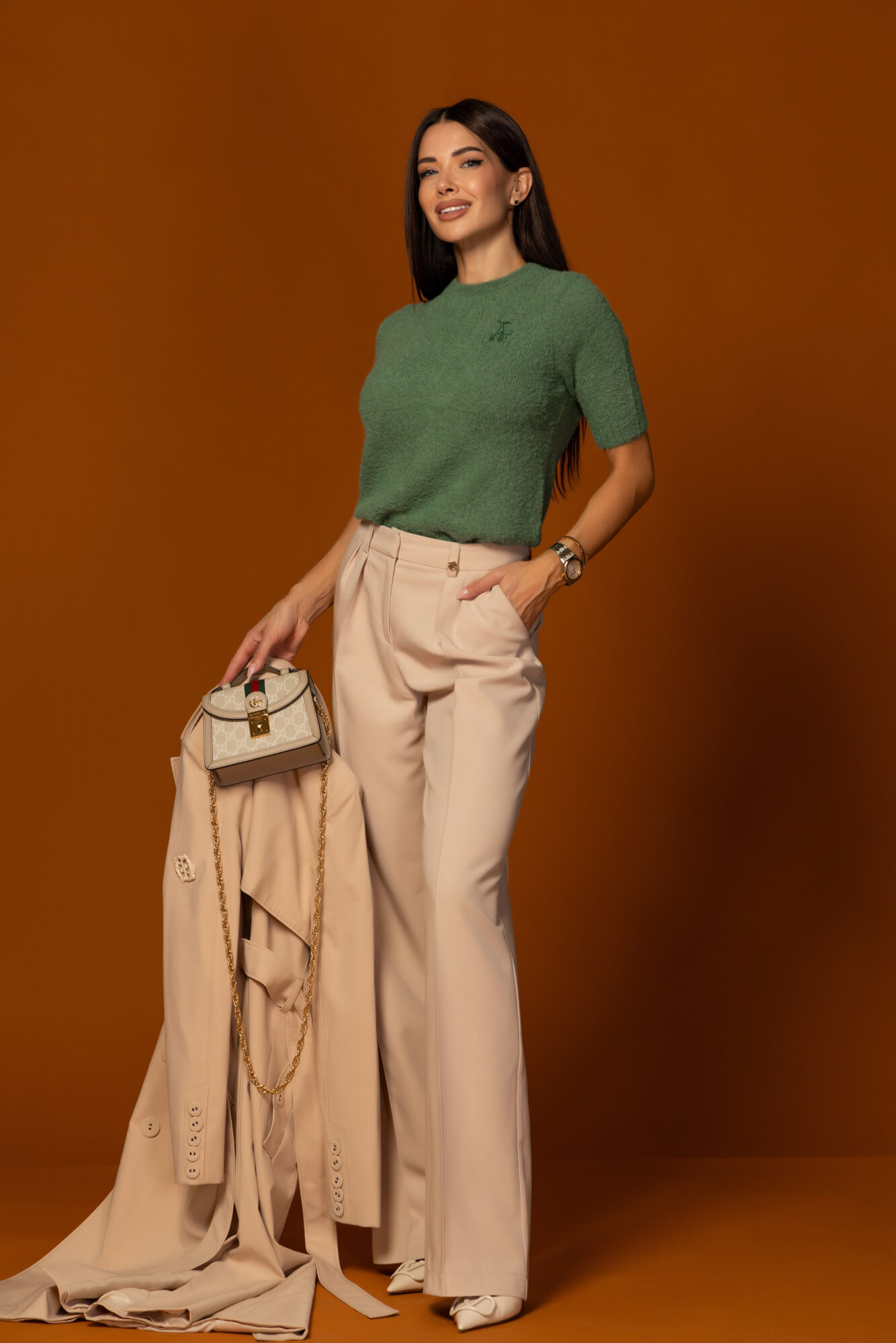 Emblem Knit Блузка От меко пухкаво плетиво - Green - Изображение 10