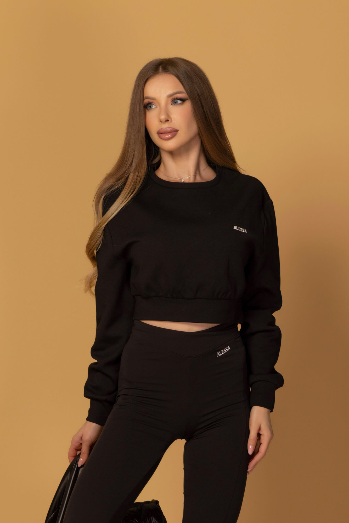Everyday Energy Къса Спортна Блуза - Black - Изображение 28
