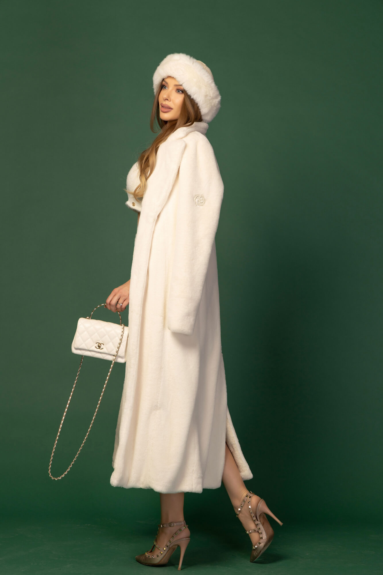 Winter Bunny Дълго Палто От Еко Косъм - Ecru - Изображение 29