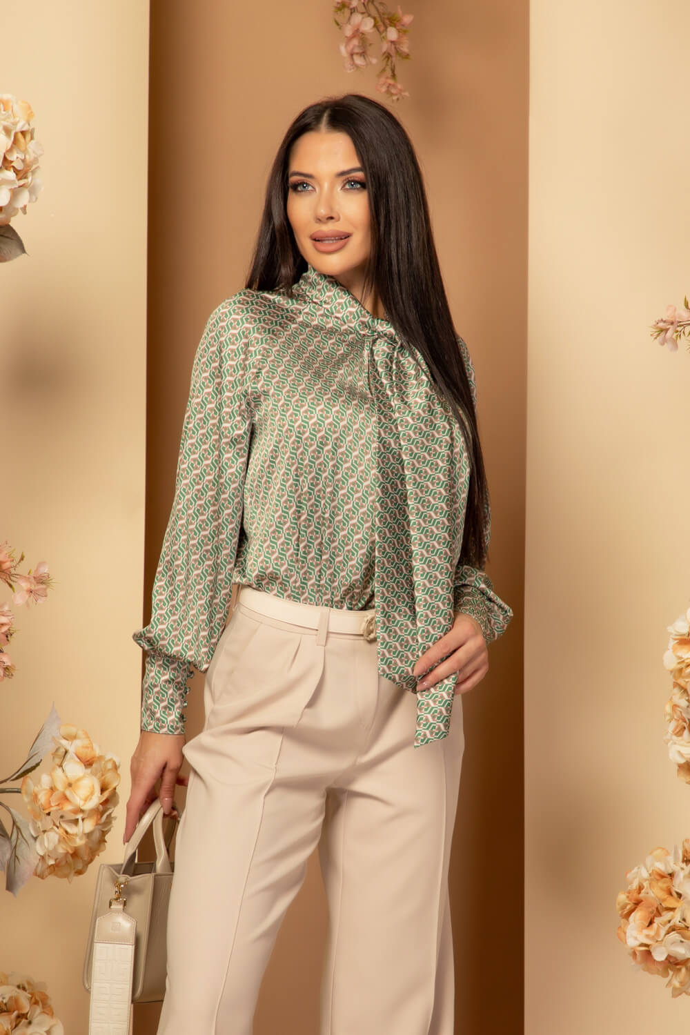 Parisian Perfection Блуза - Hypnotic Harmony - Изображение 10