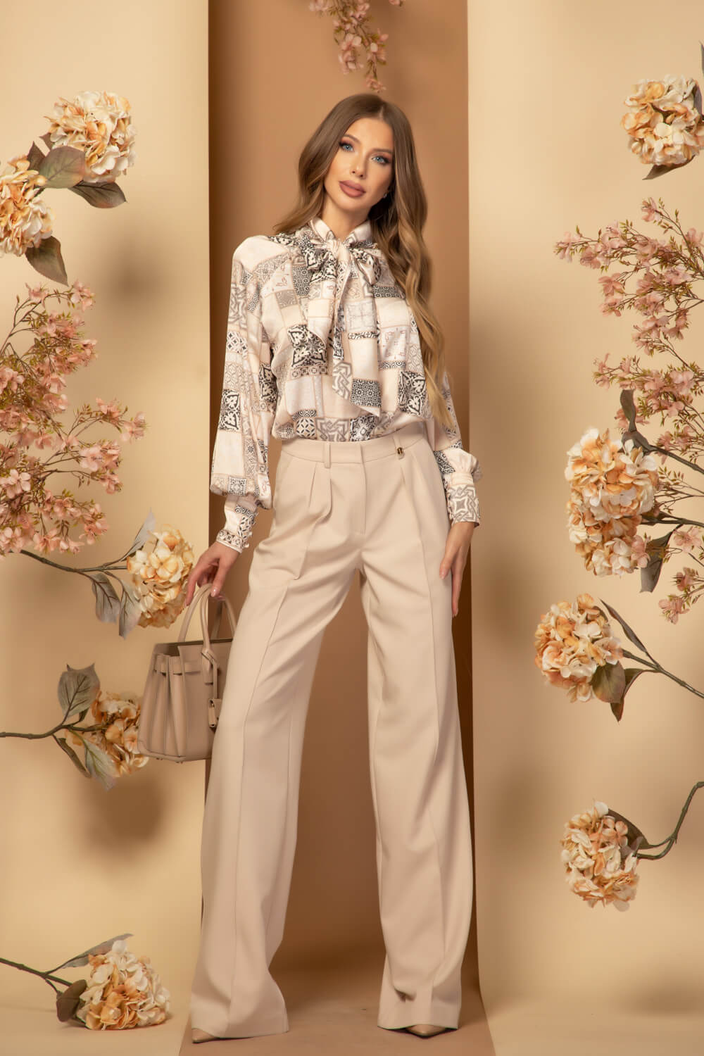 Parisian Perfection Блуза - Autumnal Reverie - Изображение 11