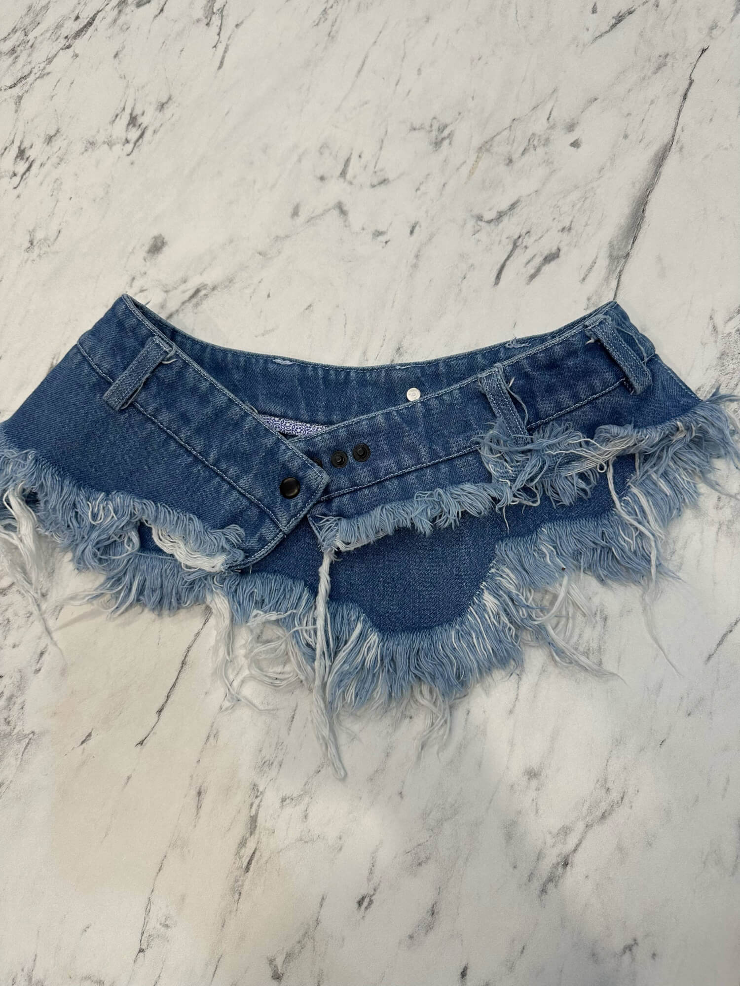 Fierce Femininity Аксесоар От Деним - Denim Blue - Изображение 37