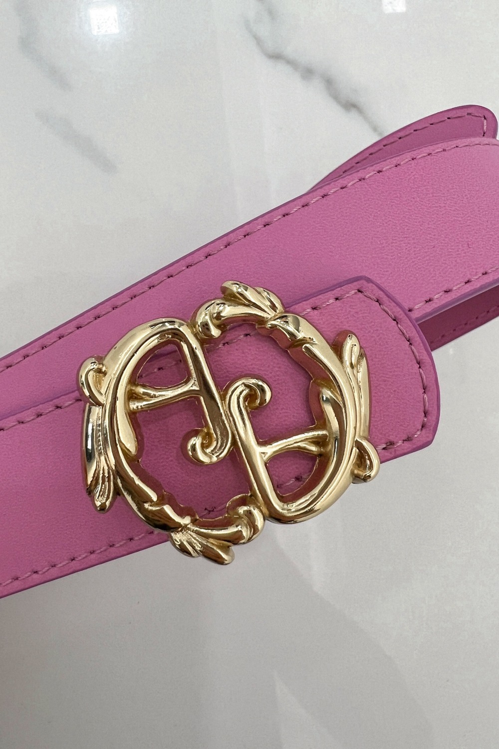 Rococo Logo Cold Pink Колан - тесен със златна тока - Изображение 9