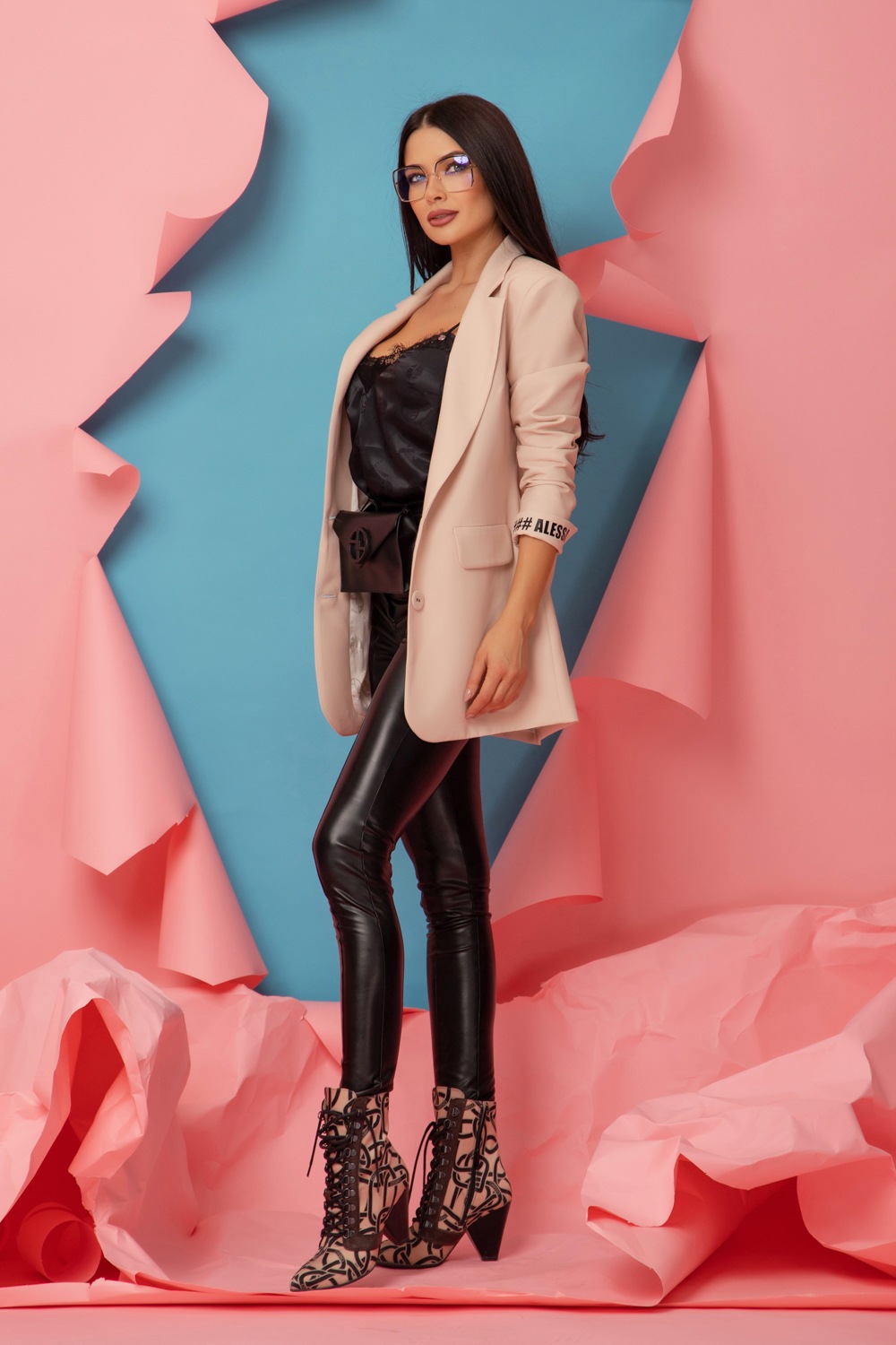 Charm You oversize Блейзър - Nude - Изображение 9