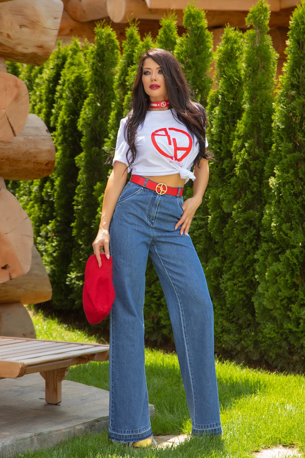 Alessa червено logo t-shirt - бял - Изображение 6