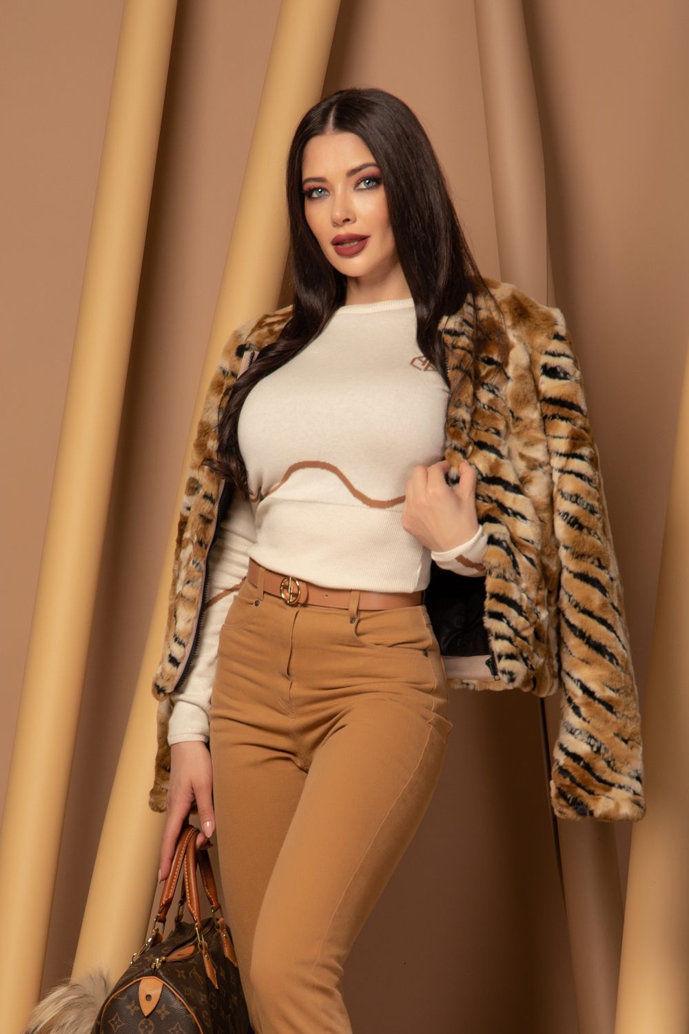 Sweater Weather Пуловер От Плетиво - Cream - Изображение 6