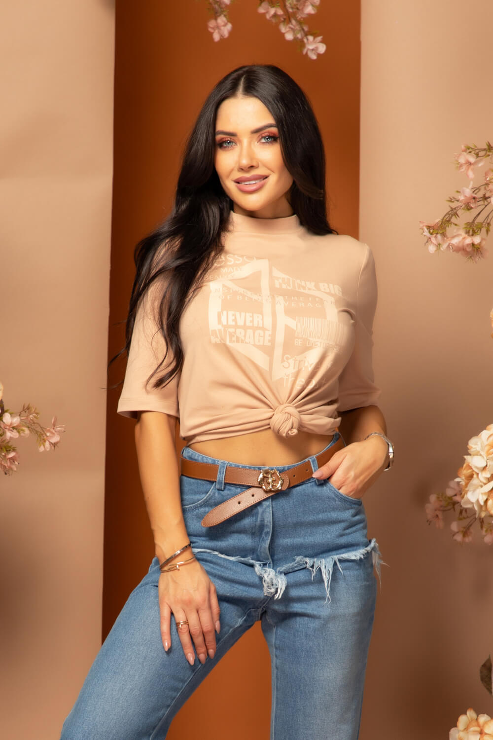 Demure Dynasty T-Shirt От Памук - Nude - Изображение 12