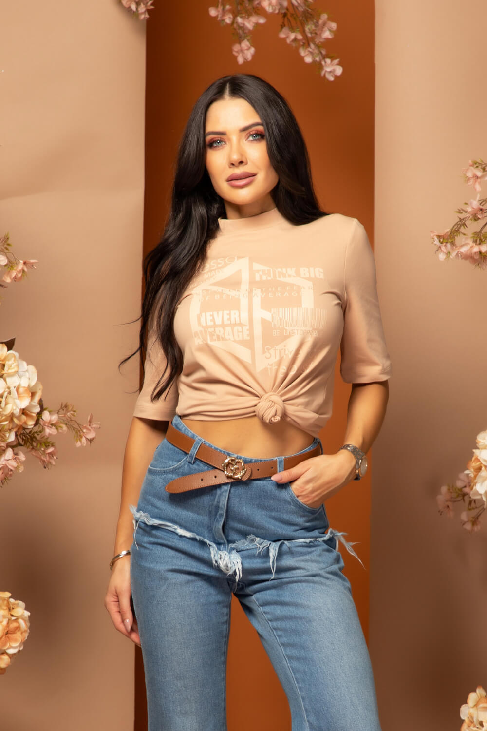 Demure Dynasty T-Shirt От Памук - Nude - Изображение 9