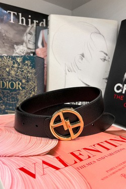 Alessa logo черен колан - златна тока