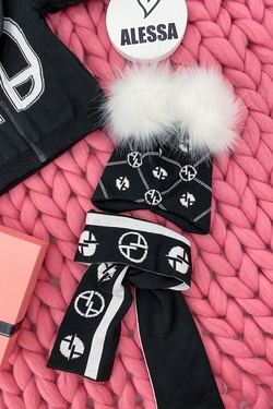 Alessa mini Religion шапка от плетиво - черна