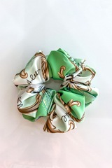 All I Want Is A Yacht Скрънчи - Green print Голямо - Изображение 4