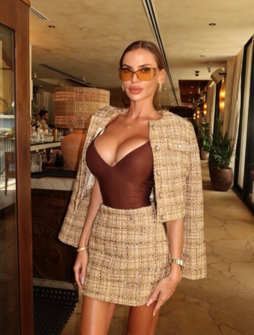 Casual Luxe Къс Блейзър от Букле - Gold