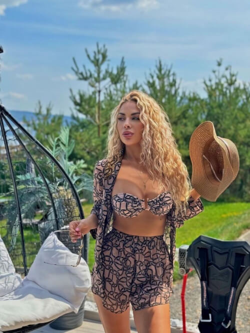Breezy Charm Бански Топ - Alessa Luxury